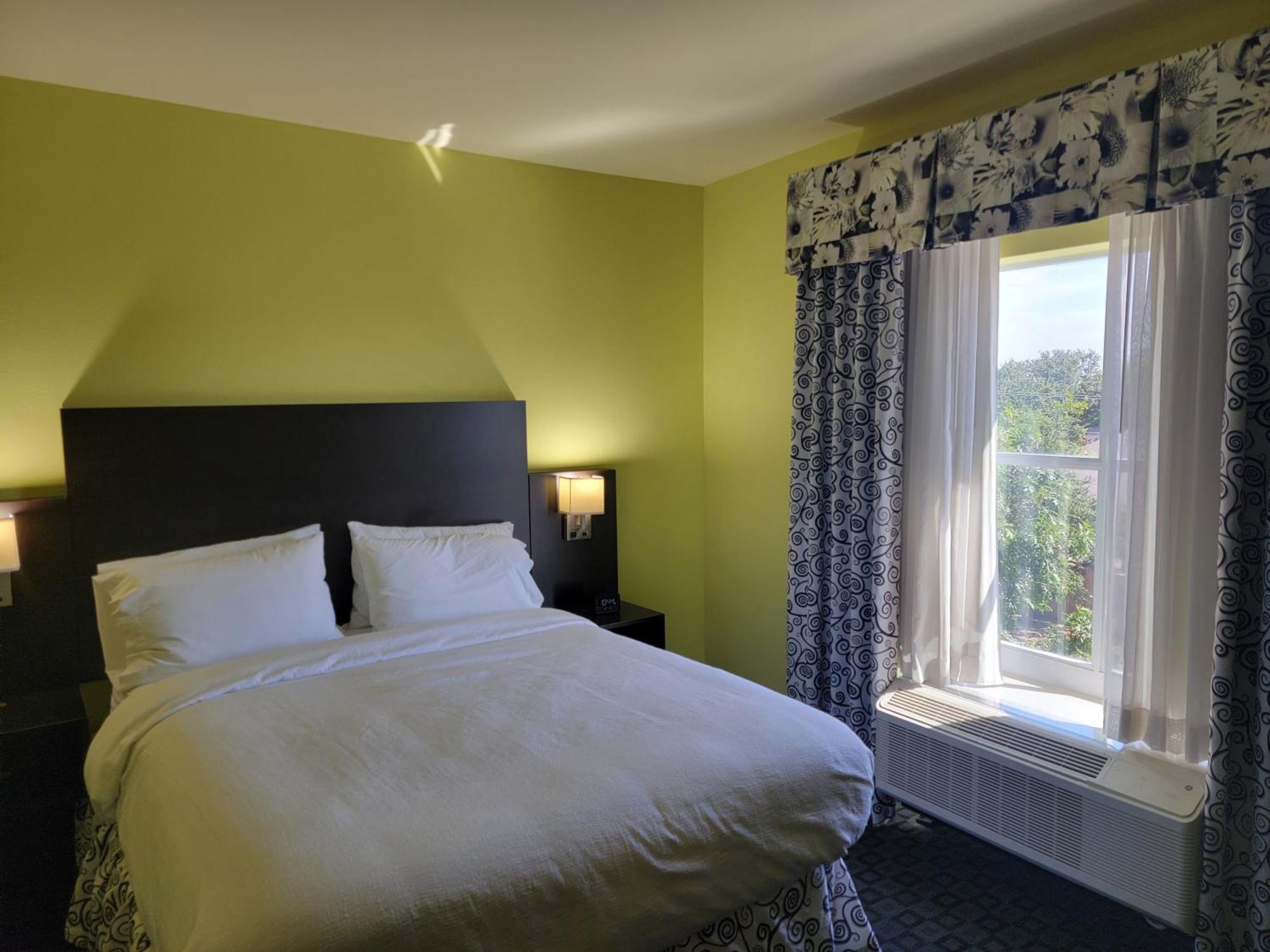 Holiday Inn Garland By Ihg Buitenkant foto